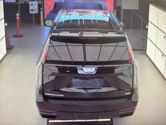 used 2021 Cadillac Escalade ESV car, priced at $62,462