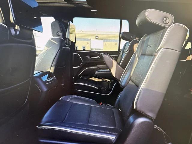 used 2021 Cadillac Escalade ESV car, priced at $62,462