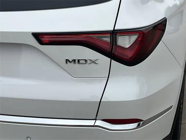 used 2024 Acura MDX car, priced at $44,659