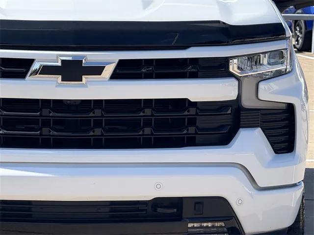 used 2024 Chevrolet Silverado 1500 car, priced at $49,286