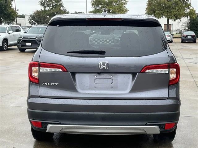 used 2022 Honda Pilot car, priced at $27,599