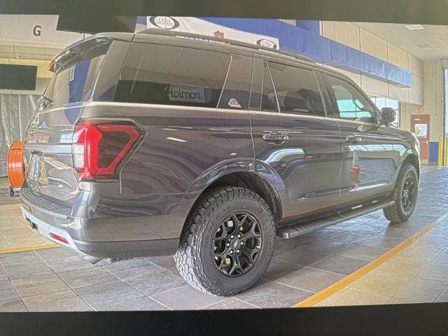 used 2023 Ford Expedition car, priced at $58,990