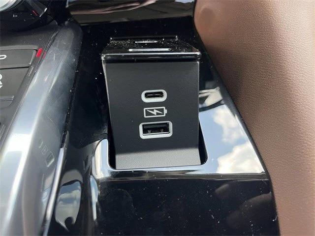 used 2026 Acura MDX car, priced at $59,050