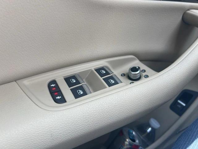used 2018 Audi Q7 car, priced at $19,996