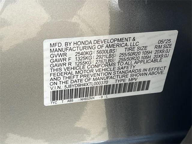 used 2026 Acura MDX car, priced at $56,049