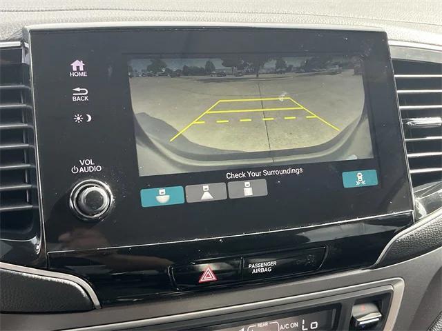 used 2022 Honda Pilot car, priced at $29,995