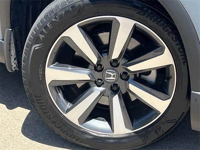 used 2023 Honda Pilot car, priced at $42,422