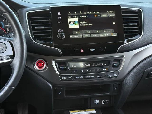used 2022 Honda Pilot car, priced at $30,916