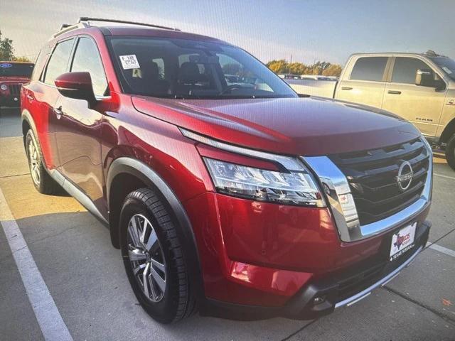 used 2023 Nissan Pathfinder car, priced at $26,995