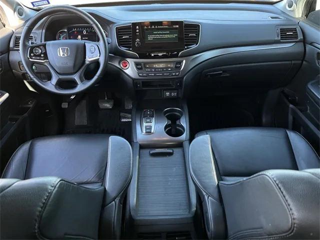 used 2022 Honda Pilot car, priced at $29,898