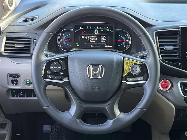 used 2022 Honda Pilot car, priced at $30,995