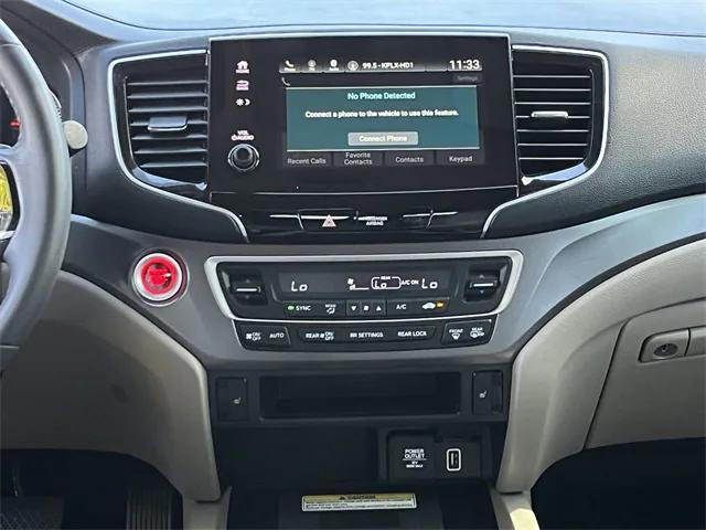 used 2022 Honda Pilot car, priced at $30,995