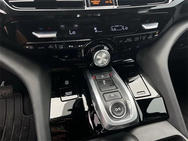 used 2022 Acura MDX car, priced at $39,996