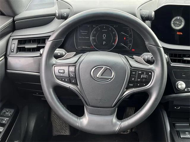 used 2022 Lexus ES 350 car, priced at $28,895