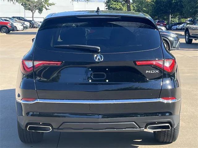 used 2024 Acura MDX car, priced at $37,996
