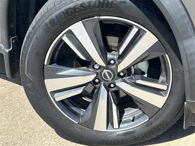 used 2022 Nissan Rogue car, priced at $25,659