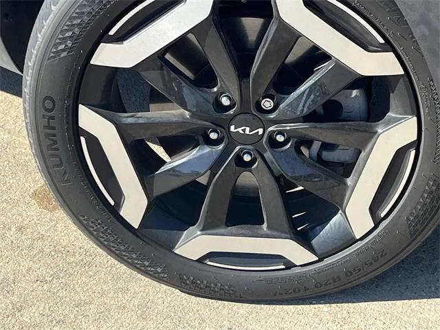 used 2024 Kia Telluride car, priced at $31,996