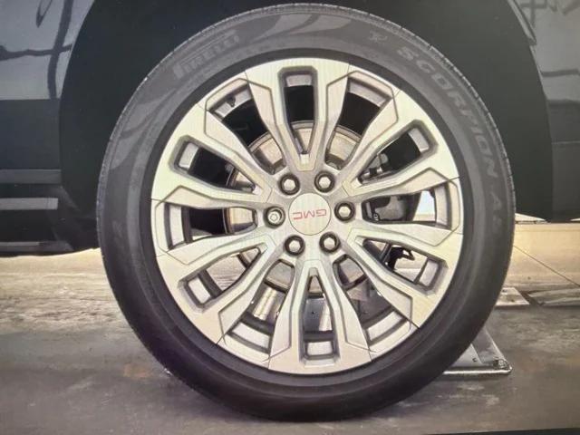 used 2022 GMC Yukon XL car, priced at $51,695