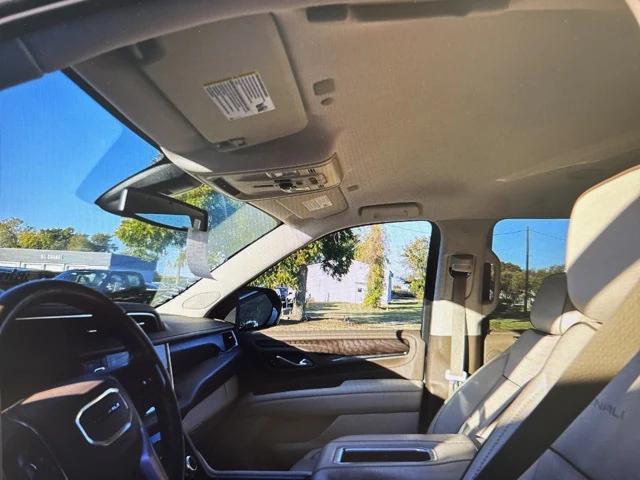 used 2022 GMC Yukon XL car, priced at $51,695