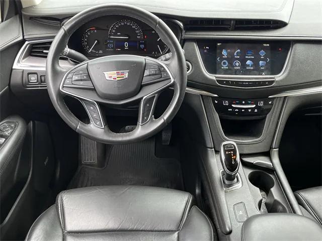 used 2018 Cadillac XT5 car, priced at $17,189