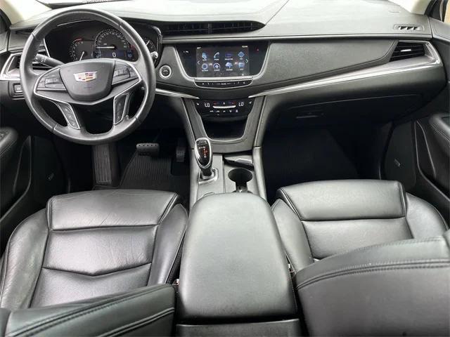 used 2018 Cadillac XT5 car, priced at $17,189