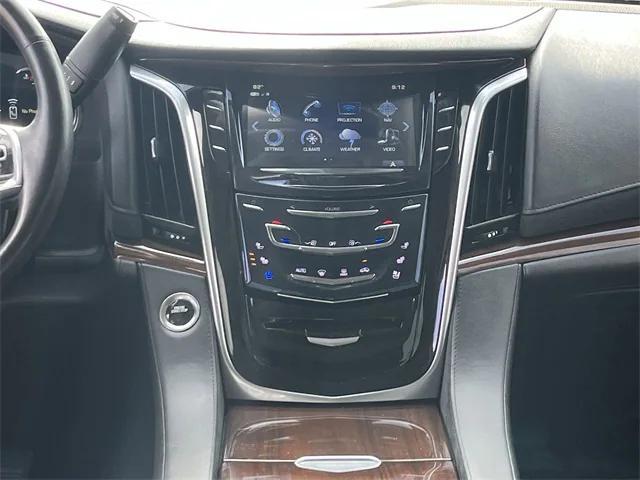 used 2020 Cadillac Escalade ESV car, priced at $37,632