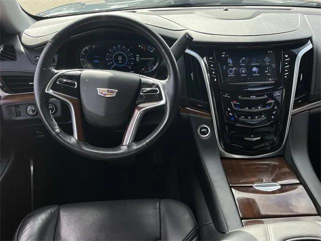used 2020 Cadillac Escalade ESV car, priced at $37,632