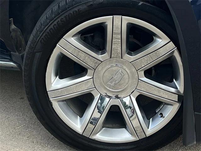 used 2020 Cadillac Escalade ESV car, priced at $37,632