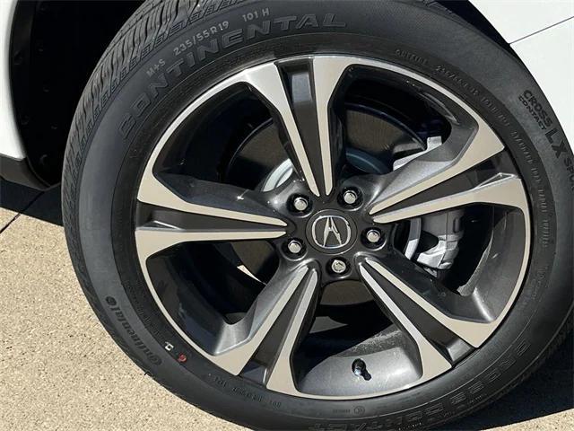 used 2025 Acura RDX car, priced at $48,169