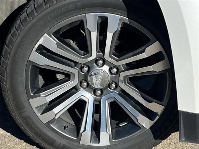 used 2020 GMC Yukon XL car, priced at $32,983