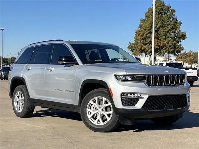 used 2022 Jeep Grand Cherokee car, priced at $29,895