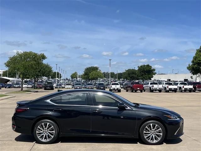 used 2021 Lexus ES 250 car, priced at $27,387