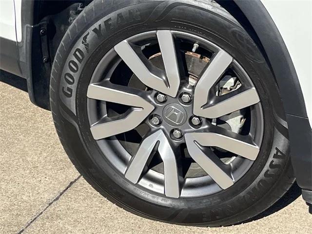 used 2021 Honda Pilot car, priced at $26,216