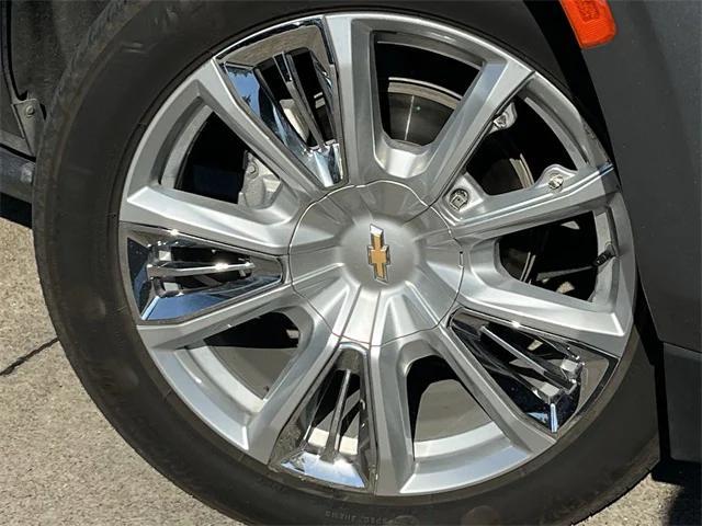 used 2022 Chevrolet Suburban car, priced at $52,799