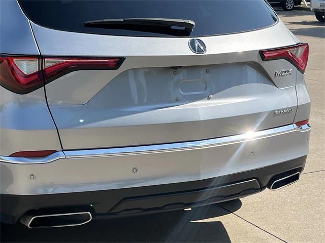 used 2022 Acura MDX car, priced at $32,410