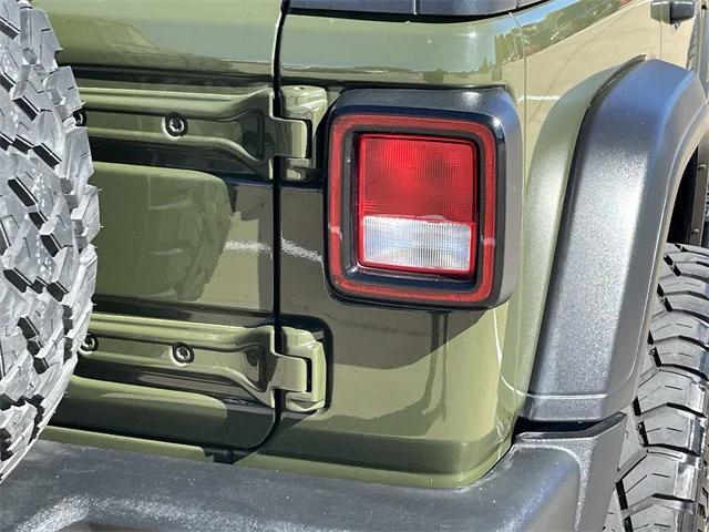 used 2021 Jeep Wrangler Unlimited car, priced at $23,649