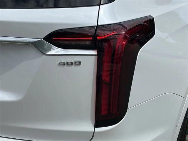 used 2023 Cadillac XT6 car, priced at $34,987