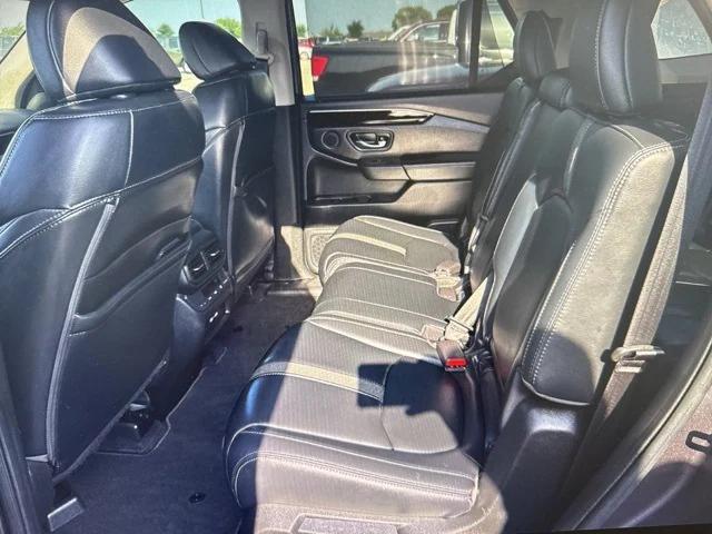 used 2023 Honda Pilot car, priced at $38,422