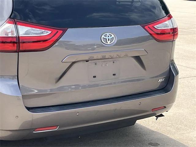 used 2018 Toyota Sienna car, priced at $23,298
