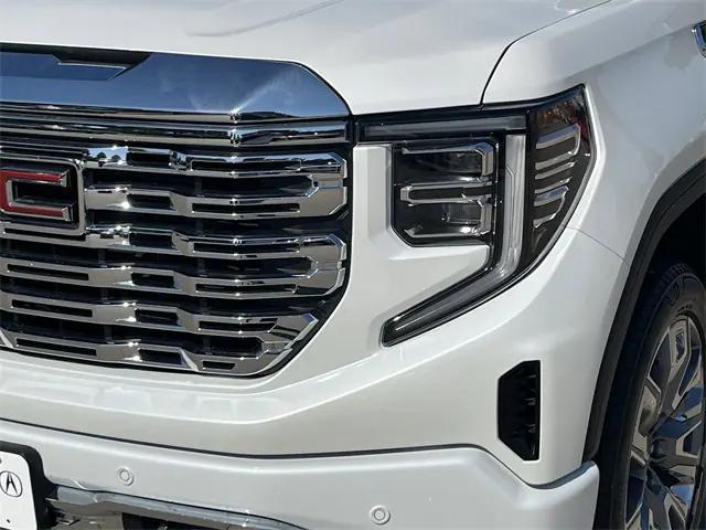 used 2023 GMC Sierra 1500 car, priced at $59,742