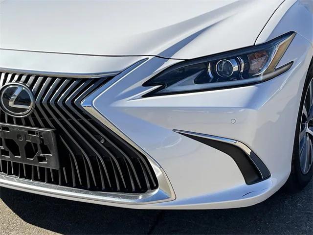 used 2021 Lexus ES 350 car, priced at $32,495