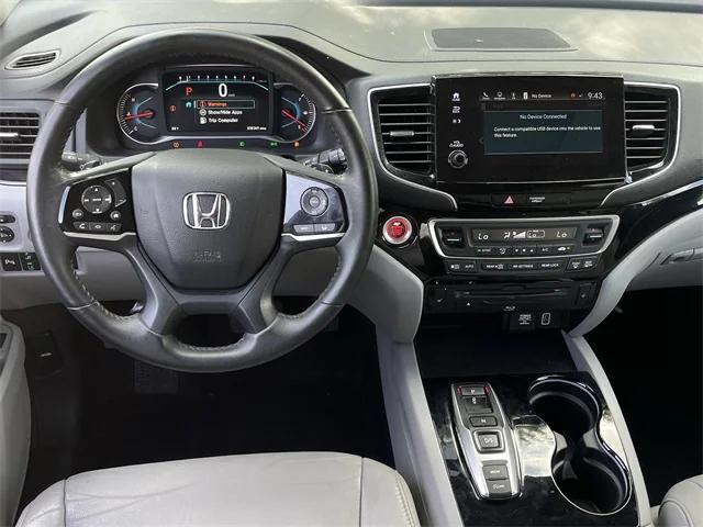 used 2022 Honda Pilot car, priced at $32,995