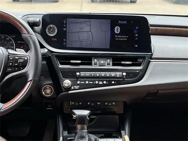 used 2022 Lexus ES 350 car, priced at $38,645