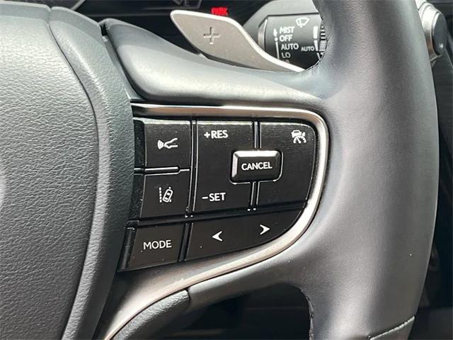 used 2022 Lexus ES 350 car, priced at $38,645