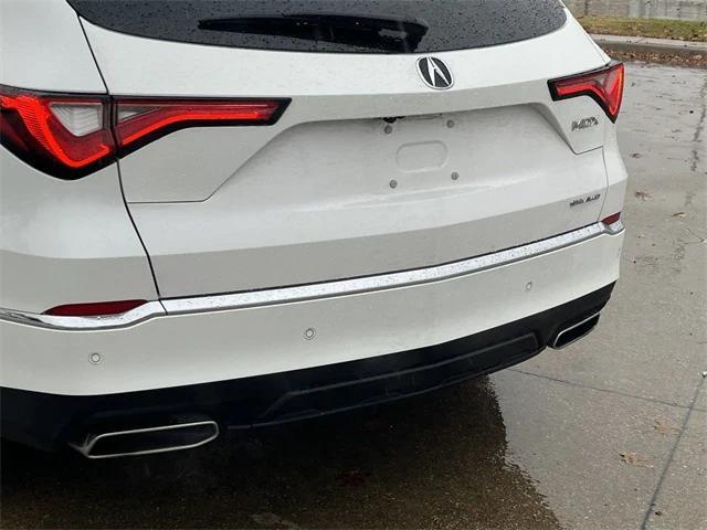 used 2024 Acura MDX car, priced at $54,548