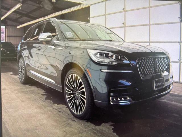 used 2020 Lincoln Aviator car, priced at $36,934