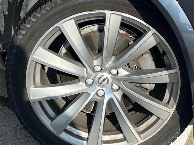 used 2021 Volvo XC90 car, priced at $23,529
