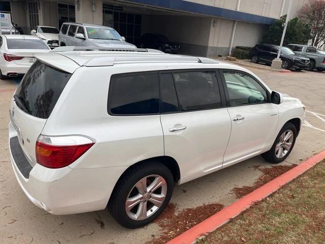 used 2009 Toyota Highlander car, priced at $9,395