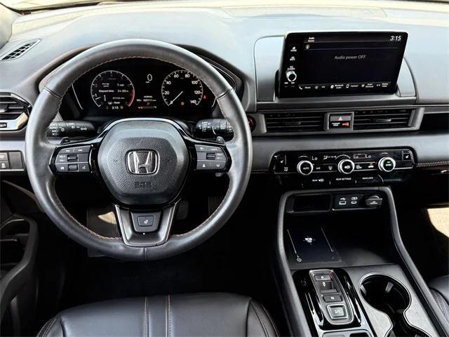 used 2024 Honda Pilot car, priced at $39,564