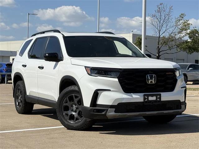 used 2024 Honda Pilot car, priced at $39,564
